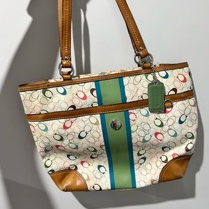 Multicolored C coach shoulder bag